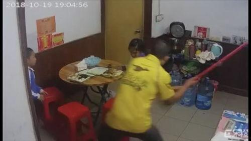 儿童家暴视频,视频揭示家庭暴力残酷真相